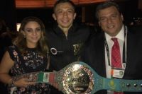 Геннадию Головкину вручили специальный пояс WBC 