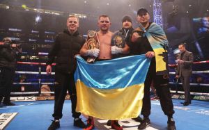 Фрэнк Уоррен сообщил о начале сотрудничества с Денисом Беринчиком
