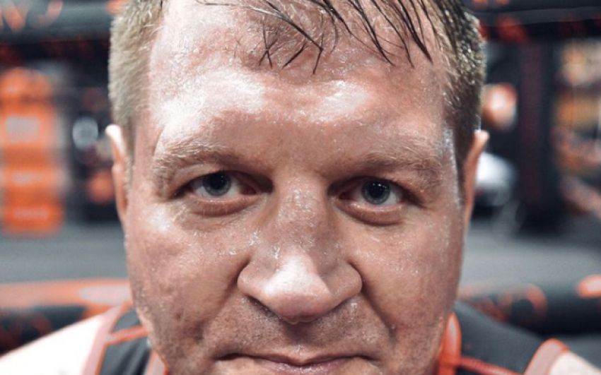 Чемпион AMC Fight Nights - о бое Емельяненко с Сантосом: "У меня ощущение, что Саша реально влипнет"