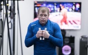Александр Емельяненко раскрыл свою рекордную дистанцию в беге: "Семь килограмм потерял за этот кросс"