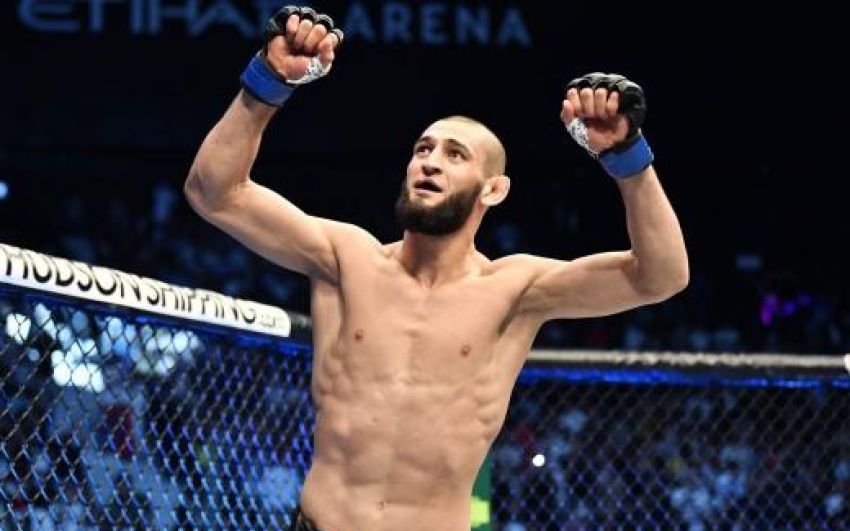 Хамзат Чимаев финишировал в спарринге бойца Bellator: видео