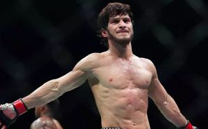 Мовсар Евлоев хочет оформить свой первый финиш в UFC в бою с Волкановски