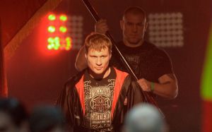 Александр Поветкин прибыл в "Бойцовский лагерь" Хирна и сдал тест на коронавирус