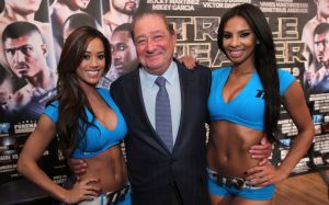 Арум рассказал, почему белокожие американцы предпочитают боксу UFC