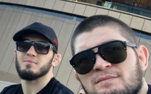 Хабиб Нурмагомедов подтвердил, что Ислам Махачев подерется на турнире UFC в Санкт-Петербурге
