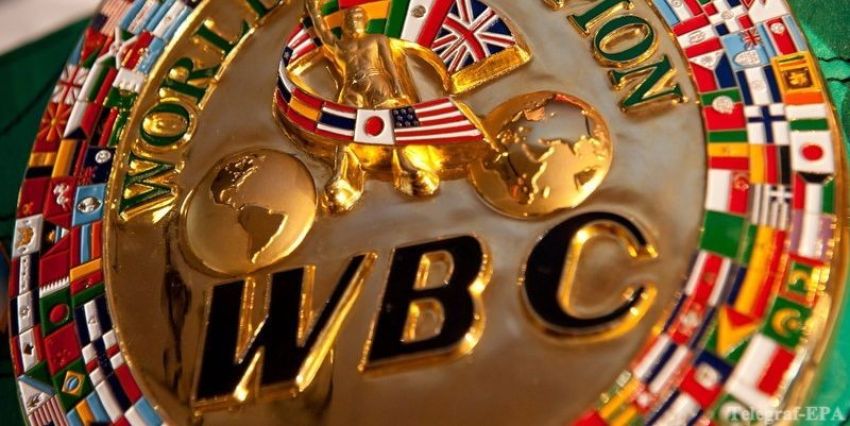 Дении Гарсия - Роберт Герреро бой за вакантный титул WBC в полусреднем весе. Джермелл Чарло-Джон Джексон также выявят чемпиона WBC, но в категории 154 фунта.