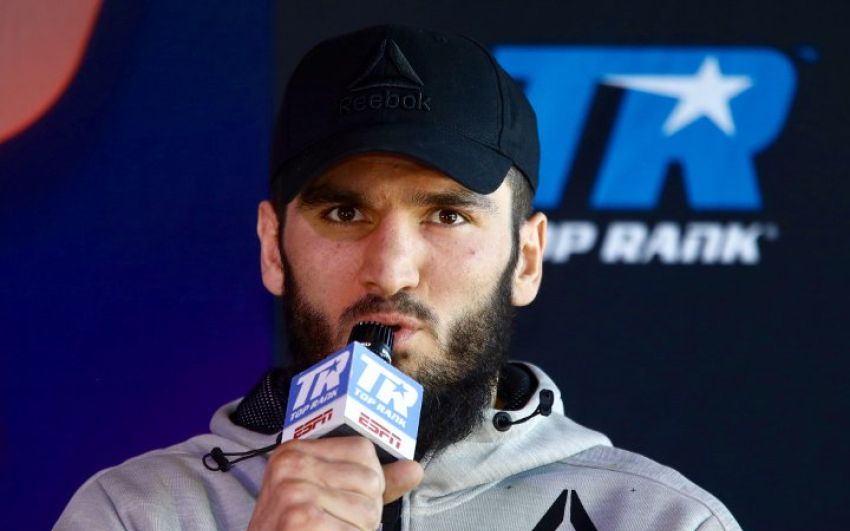 Артур Бетербиев: "Я хочу драться со всеми чемпионами моего дивизиона"