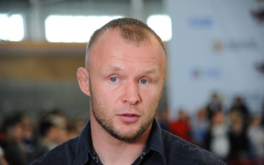 Александр Шлеменко раскрыл суть своей договоренности с Хабибом и намекнул на сумму гонорара за бой с Гусейновым