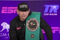 Теофимо Лопес-старший поставил условия Top Rank, после выполнения которых его сын продолжит сотрудничать с компанией