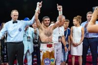 Артем Далакян перебоксировал Хосбера Переса, защитив титул WBA