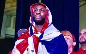 Йорденис Угас продолжает осваивать профессию политического обозревателя: теперь досталось Трампу из-за Украины