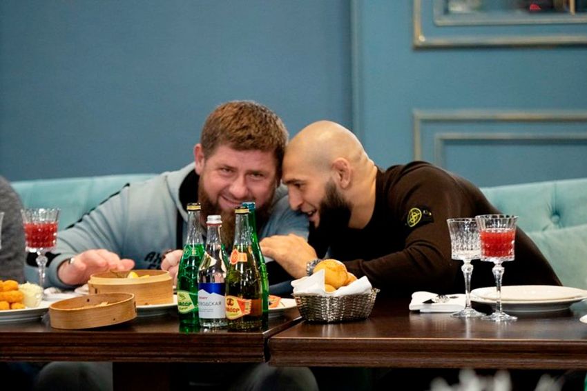 Хамзат Чимаев поблагодарил Кадырова: "Этот человек помог мне вернуться к жизни"