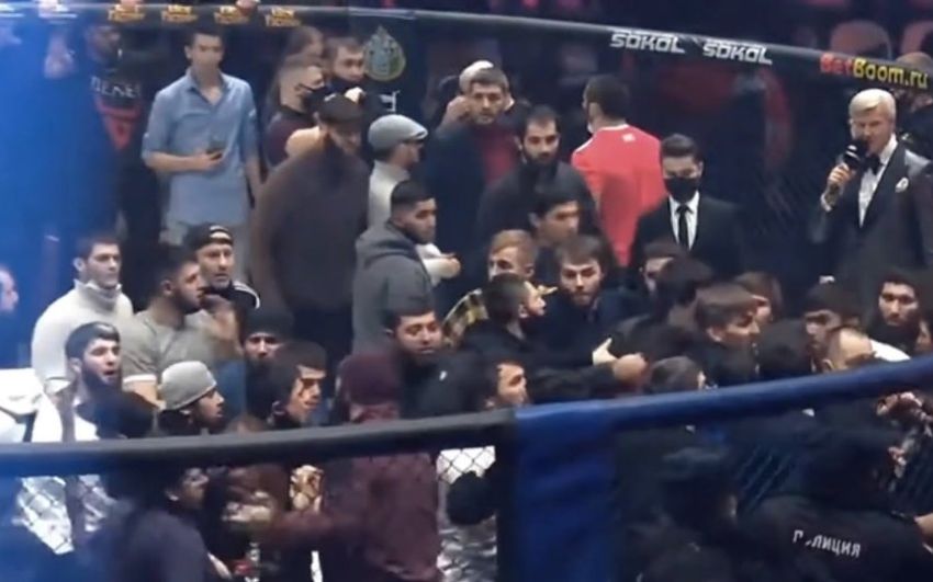 Сергей Харитонов - о массовой драке на турнире AMC Fight Nights Global: "Нужно арестовать всех до единого, кто был в клетке"