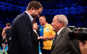 Эдди Хирн: "Аруму уже без разницы, что он говорит. Не думаю, что он так же сильно заботится о бойцах, как раньше"