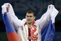 Рахим Чахкиев поздравил фанатов с Днём Государственного флага Российской Федерации 