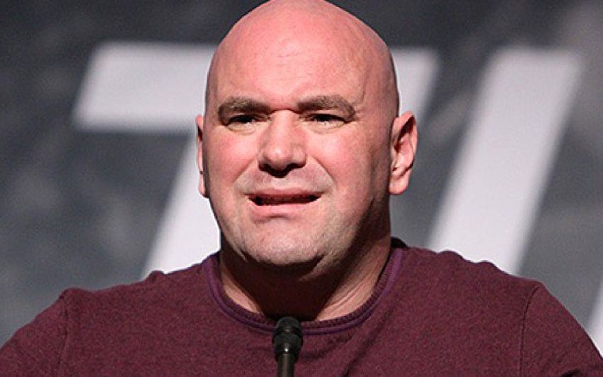 Дана Уайт раскритиковал работу рефери в главном событии UFC 208 