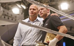Александр Шлеменко: Фёдор Емельяненко - опытный боец, он знает, как действовать в этих ситуациях