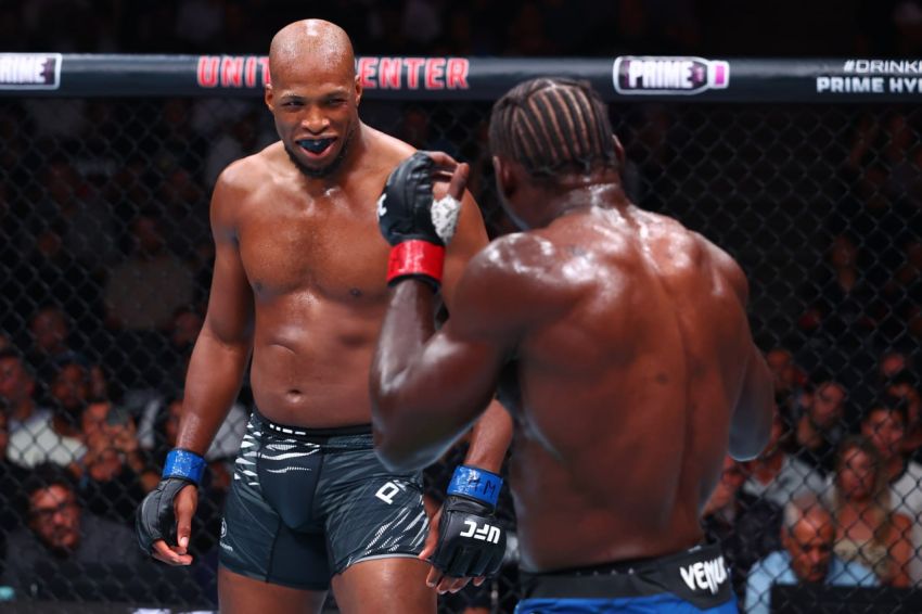 Видео боя Джаред Каннонье – Майкл Пейдж UFC 319