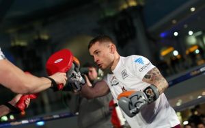 Фрэмптон больше не чемпион, но не оставляет шансов Санта Крусу 