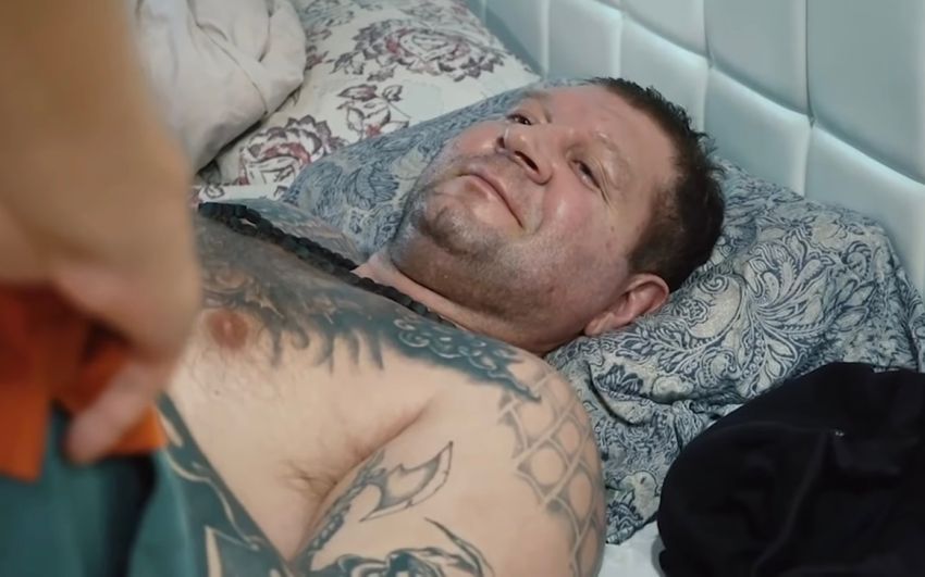 Александр Емельяненко снова попал в реабилитационный центр