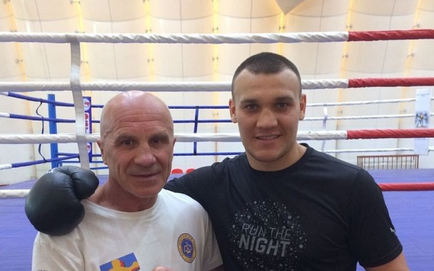 У Власова не должно быть крупных проблем в боях с чемпионами — тренер