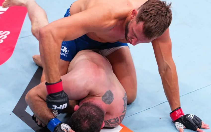 Ренье де Риддер быстро нокаутировал Романа Долидзе на UFC Fight Night 285
