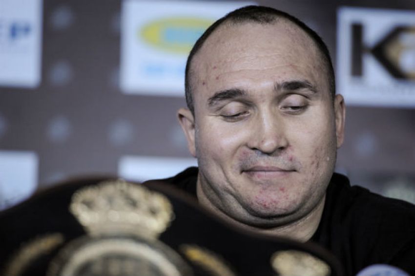 Александр Устинов оспорит вакантный титул WBA, озвучены дата и соперник