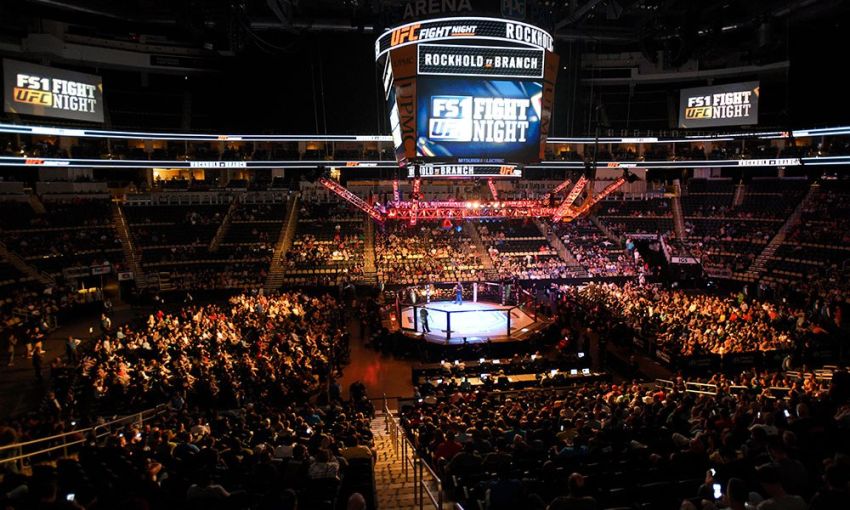 ESPN и FOX начали переговоры за право показа поединков UFC