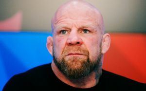 Джефф Монсон прокомментировал свое решение войти в "команду Путина: "Он любит Россию и заботится о российском народе"