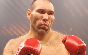 Валуев рассказал, как закончится бой Гассиева с Балогуном