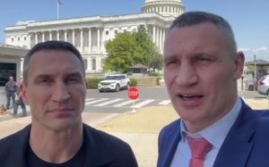 "Антипутинская коалиция должна усилить помощь Украине". Виталий и Владимир Кличко находятся в США с рабочей поездкой