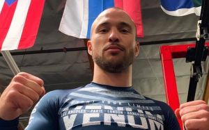 Команда Александра Беспутина считает, что допинг мог попасть в его организм с мясом