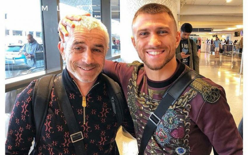 Анатолий и Василий Ломаченко вылетели в Нью-Йорк
