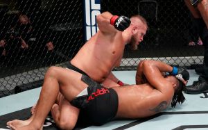 Грег Харди прокомментировал досрочное поражение от Марчина Тыбуры на UFC Fight Night 183