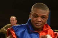 Илунга Макабу перебил Михала Чеслака в ярком бою, став чемпионом WBC в первом тяжелом весе