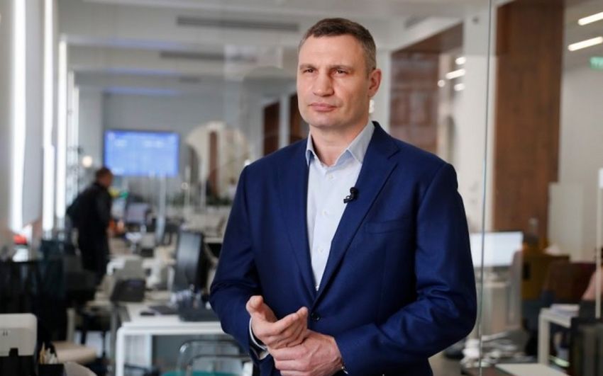 Виталий Кличко получил травму, после того как погонял вандалов на выходных