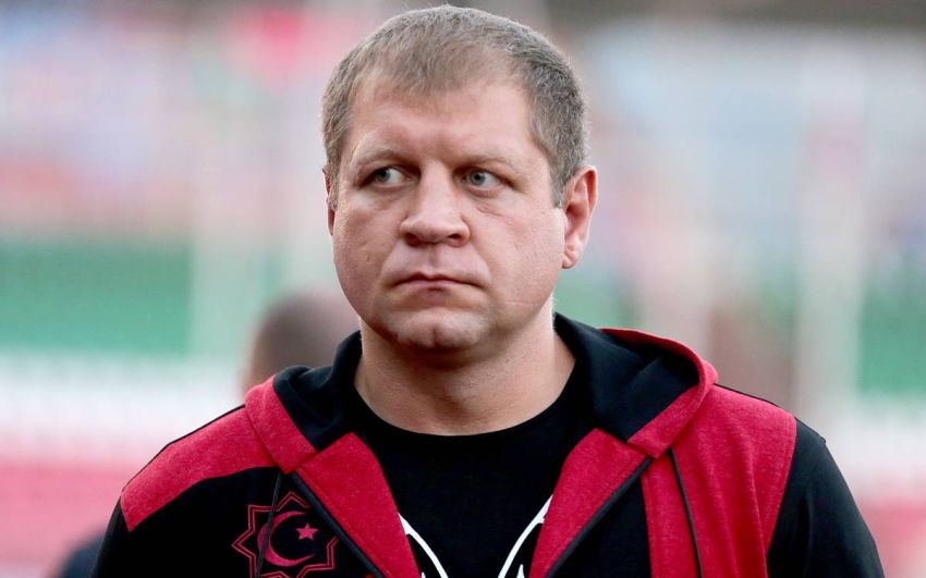 Александр Емельяненко рассказал о гонорарах в Pride: "Мне даже стыдно называть эти суммы"