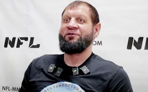 Александр Емельяненко отреагировал на перепалку Федора со Шлеменко