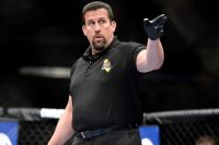 Джон Маккарти назвал самый конкурентный дивизион UFC