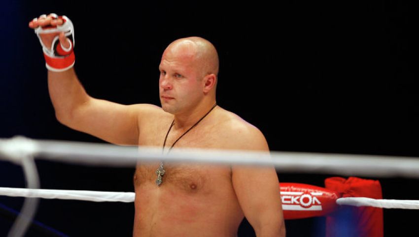 Джон Джонс: "Емельяненко намного лучше Соннена, Фёдор легко победит его"