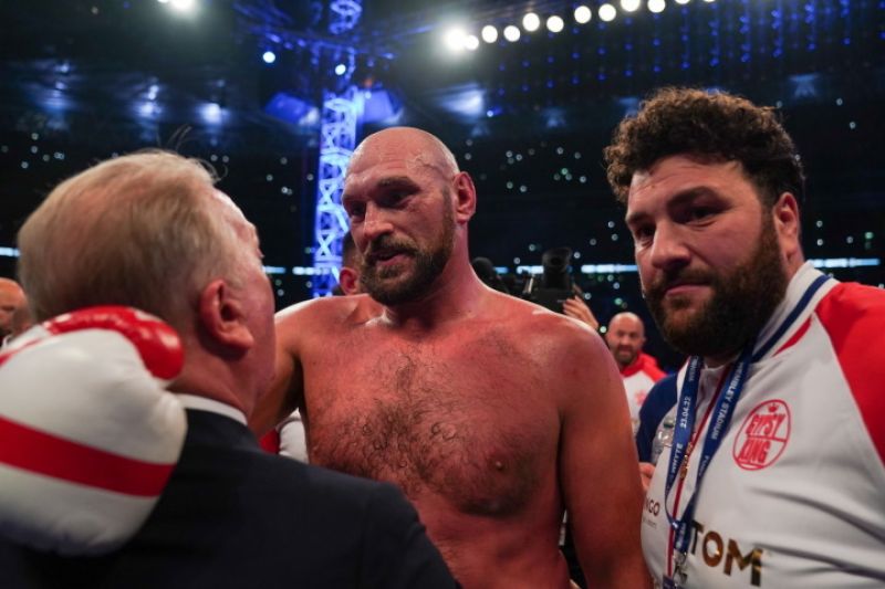 Когда дерется тайсон. Фрэнк Уоррен и Тайсон Фьюри. Tyson Fury Family.