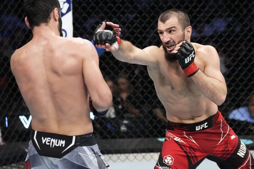 Абубакар Нурмагомедов победил Омаргаджиева на UFC 280