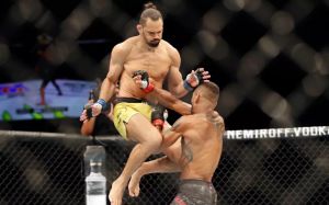 Бонусы турнира UFC Fight Night 152: Рафаэль Дос Аньос - Кевин Ли