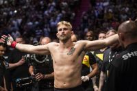 Густафссон примет решение о возвращении в UFC после тренировочного лагеря в США