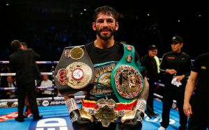 В Golden Boy готовы к переговорам по бою Ломаченко–Линарес