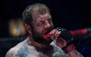 Александр Емельяненко заявил, что готов провести 11 боев за вечер