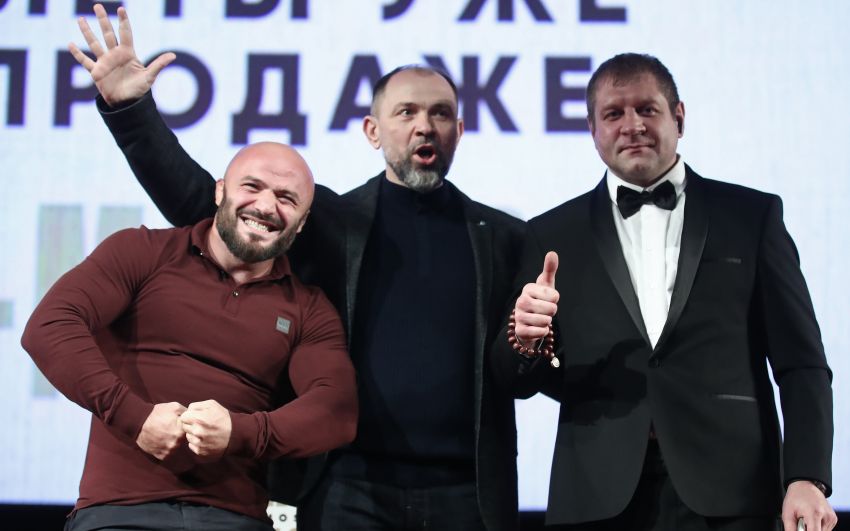 Александр Емельяненко не знает, когда состоится его бой с Исмаиловым