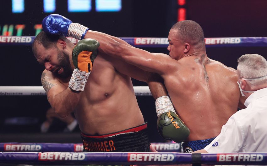 Фабио Уордли нокаутировал Эрика Молину в пятом раунде