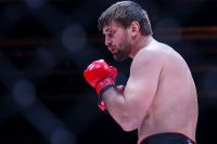 Минаков не считает заслуживающим внимания лидерство Махачева в рейтинге UFC