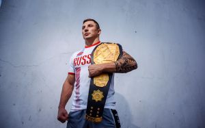 Евгений Гончаров: "С Александром Емельяненко что-то не так, он видит мир другими глазами"